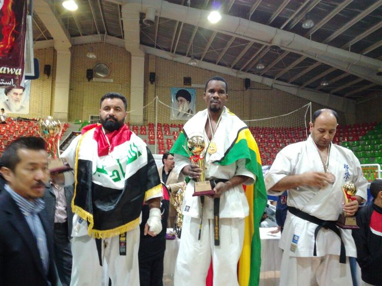 Handisi kumira: Sensei Muripo