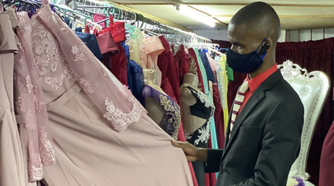 Of wedding dresses during Covid-19