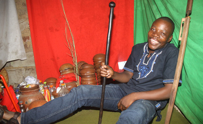 Ngirozi yangu inouraya: Madzibaba