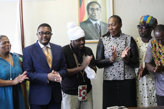 Govt rallies behind Zima