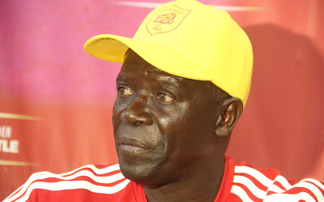Rhinos back gaffer M’tizwa