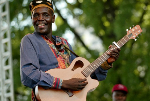 Oliver Mtukudzi