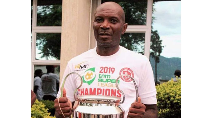Pasuwa ignores Warriors hot seat…Trailblazing coach claims ZIFA owes him more than US$100k