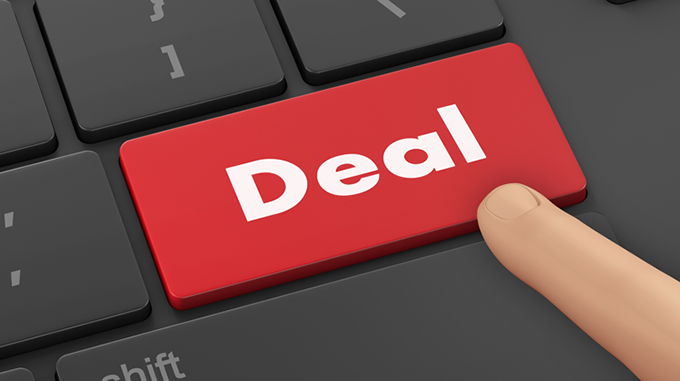 Govt, civil servants strike deal