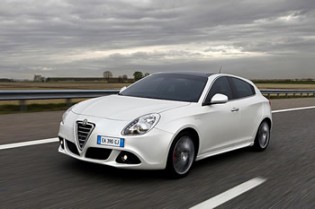 ALFA-ROMEO-GIULIETTA-