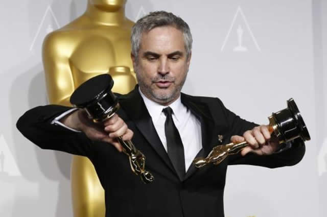 Mexico fetes Cuaron’s Oscars