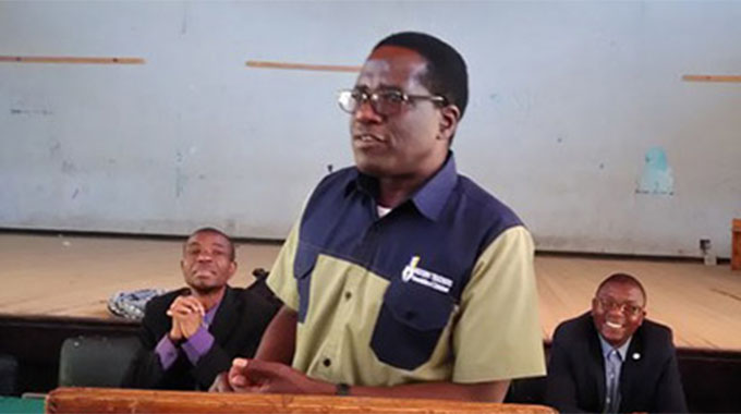 Historian Sadziwa writes for posterity