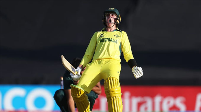 Australia set up India final