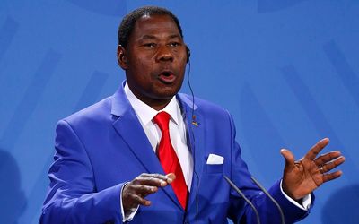 Benin president fires cabinet
