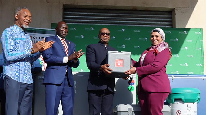 Zim hails Egypt, Africa CDC