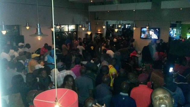 Revellers defy cold spell
