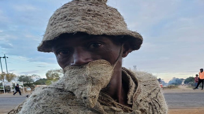Oita mbiri nembatya dzemakavi