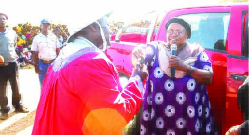 Honourable Marian Chombo hands over car keys to Chief Muusha after his installation last week. — Pictures: Tinai Nyadzayo