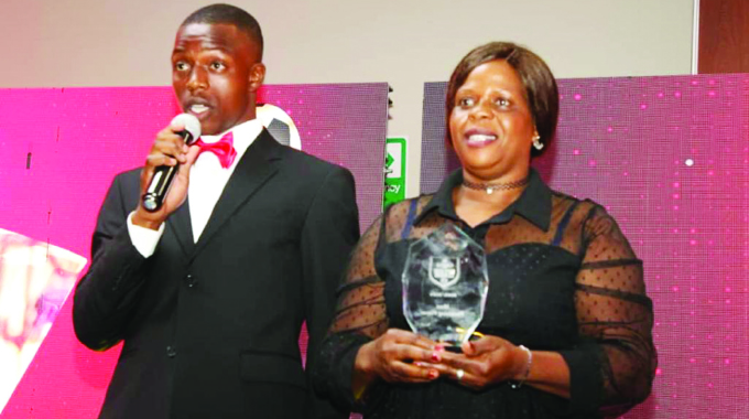 Mother of DeMbare teen star celebrates award