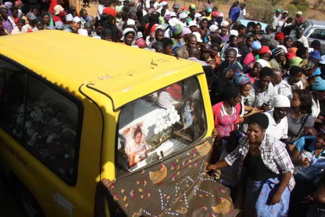 Zimura reaches out to artistes