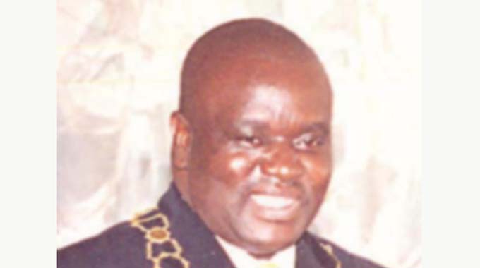 Zanu-PF warns Dinha ‘. . . Pull out or face the music’