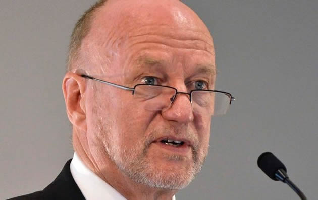 Mr Derek Hanekom
