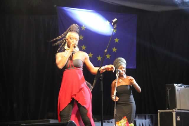 Dudu, Dobet in Hifa collabo