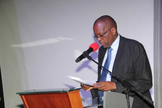 Dr Ray Ndhlukula