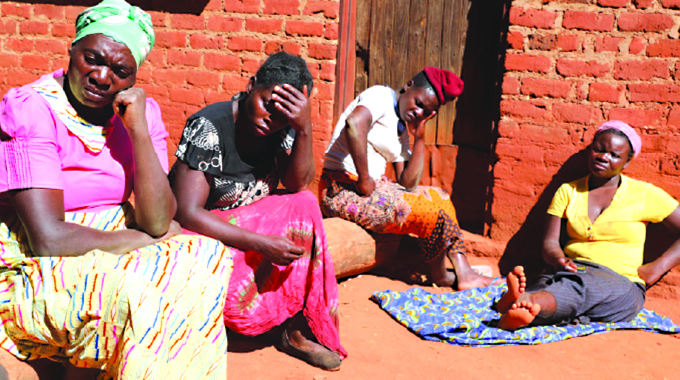 akafa arumwa nehuku. . . chitunha chikachema