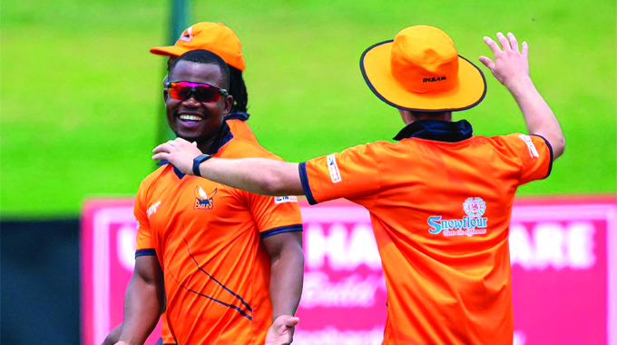 Eagles maintain perfect start . . . Holders Mountaineers finally win