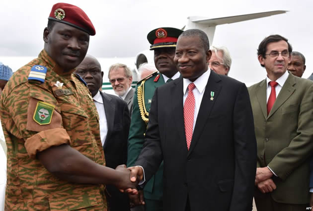African leaders push for Burkina Faso transitional govt
