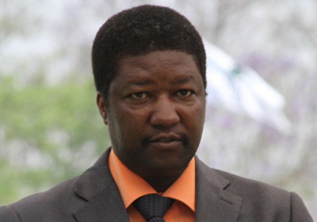 Mr Mbetsa
