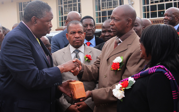 Shame corrupt officials: Mphoko