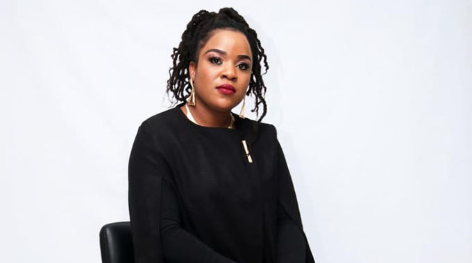 Singer quits job to pursue dream