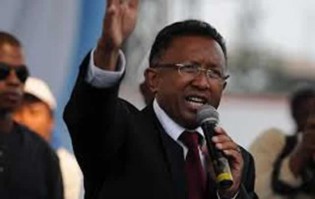 Hery Rajaonarimampianina