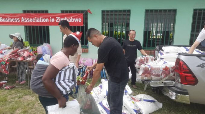 Chinese business group pledges US$50 000 child stimulation class to Chinamano Primary School