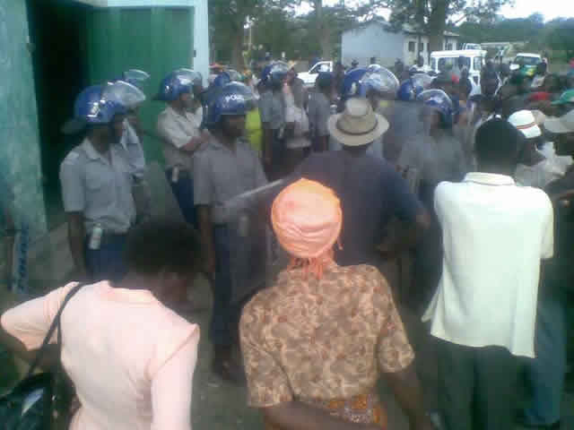 Riot police have cordoned the polling station in Mhangura and people have stopped voting.