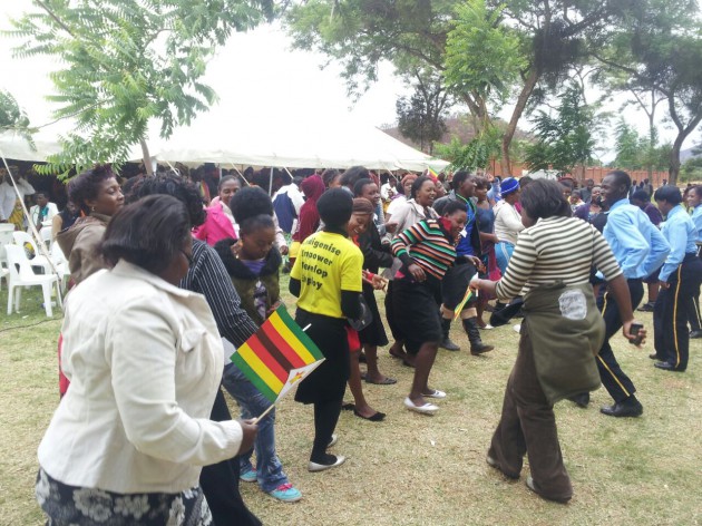 "Banolila" seems to be a very popular song as the majority of people take to the dance floor while others are just shking their bodies where they stand. (pic by Lloyd Gumbo)