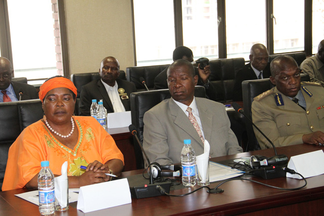 Cdes Mandi Chimene, ZNA Commander Phillip Valerio Sibanda and ZRP Commisioner General Augustine Chihuri