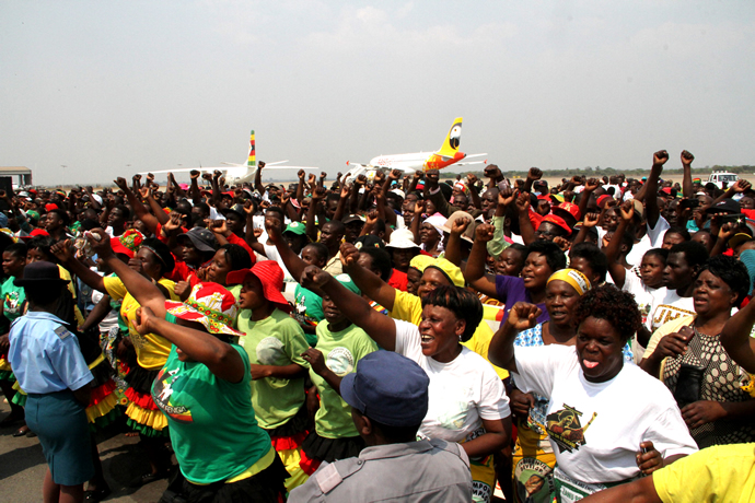 LATEST: President Mugabe returns home