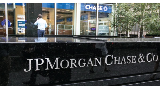 Credit investors back