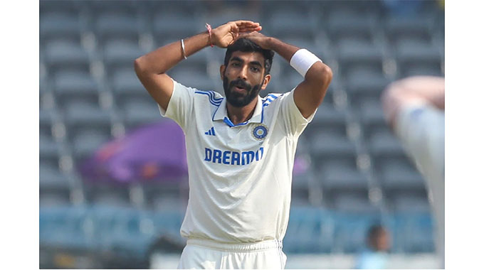 ICC reprimands Bumrah