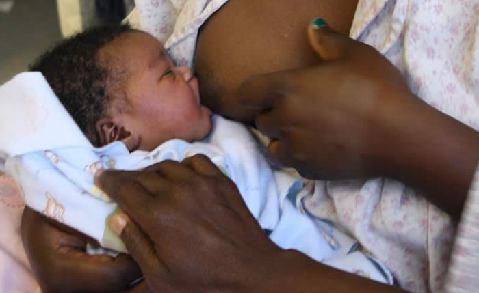 Zvakakoshera kuyamwisa mwana