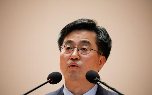 Kim Dong-yeon