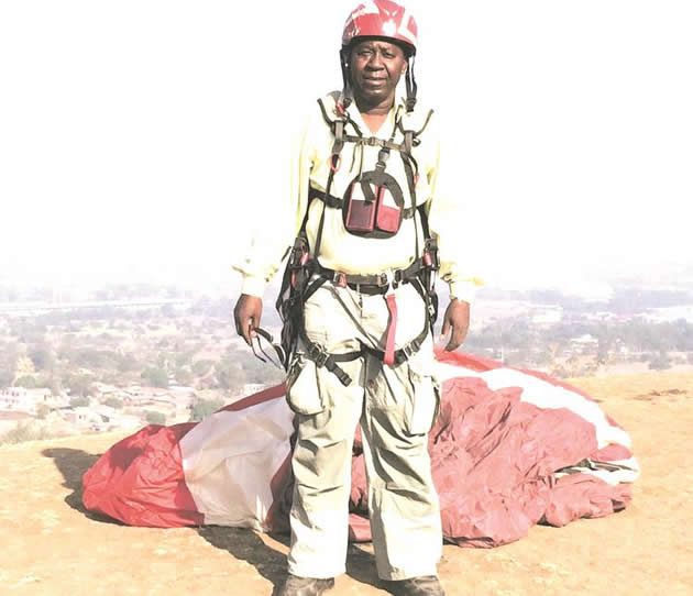 Zim set to introduce paragliding