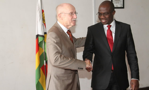 HEAVYWEIGHTS . . . Sport and Recreation Minister Makhosini Hlongwane (right) meets the special adviser to the United Nations Secretary General on Sport for Development and Peace, Wilfried Lemke, at his offices in Harare yesterday. — Picture by Tawanda Mudimu