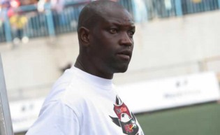 EYEING THE BIG ONE . . . Lloyd Mutasa has now set his sights on guiding FC Platinum to BancABC Cup glory against Shabanie Mine