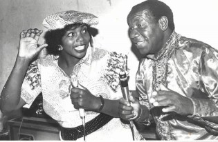 KWAHANYANI . . . Safirio Madzikatire (right) and Elizabeth Taderera aka Katarina in one of their popular duets