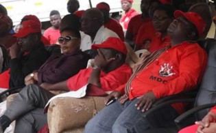 Deserted, MDC-T president Morgan Tsvangirai flanked by his deputy Thokozani Khupe, deputy secretary-general Tapiwa Mashakada,e and deputy national chairman Morgan Komichi at a rally in Mabvuku yesterday. — Picture by Munyaradzi Chamalimba