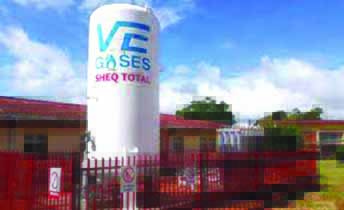 A 10 000-litre medical oxygen tank was installed at Victoria Chitepo Hospital while a 5 000-litre tank was installed at Chipinge District Hospital. As a result, the country is now oxygen sufficient, thanks to the commissioning of the Verify Engineering Oxygen Plant by President Mnangagwa in 2021. Once operational, the NatPharm warehouse that is being constructed at Victoria Chitepo Provincial Hospital in Mutare is expected to improve access to drugs and their availability throughout the province. The warehouse has the capacity to store around 6 000 pallets of medicine.