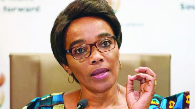 SA minister’s robbed at gun point