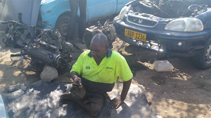 Enterprising Kwekwe wheelchair mechanic
