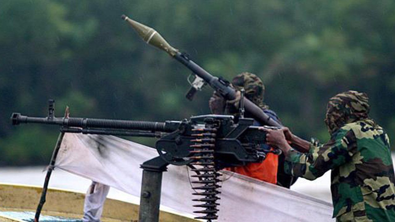 Niger Delta Avengers rejects talks, blows up Chevron