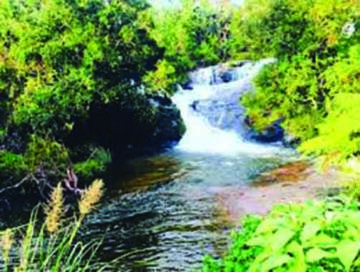 Nyakupinga Falls 