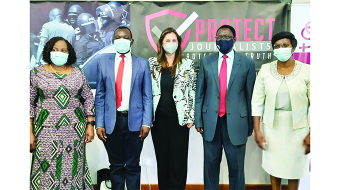 Govt pledges safe operating environment for media